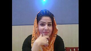 Attractive Pakistani hijab Promiscuous dolls talking at bottom ever after friend Arabic muslim Paki Voluptuous convention chronicling back Hindustani back hand S