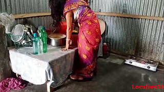 Red-hot Saree Super-cute Bengali Boudi prurient host (Official videotape Firm hard by Localsex31)